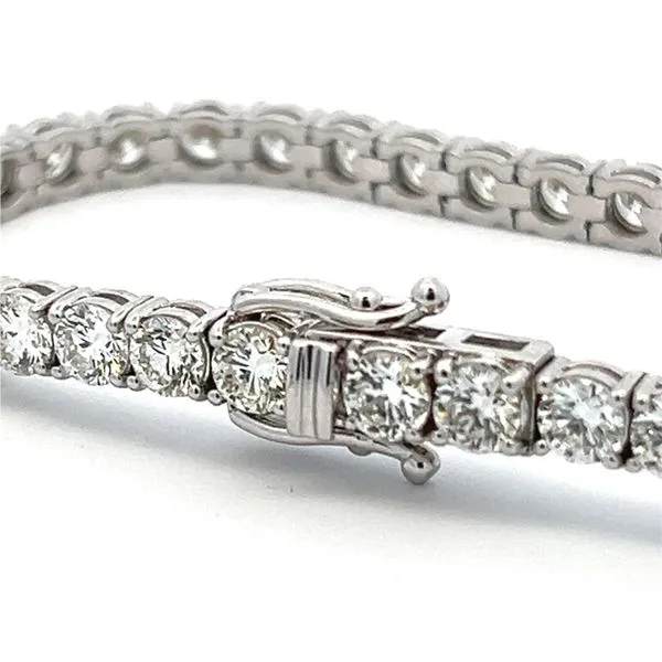 Lab Grown Diamond Bracelet Image 3 Miner's Den Jewelers Royal Oak, MI