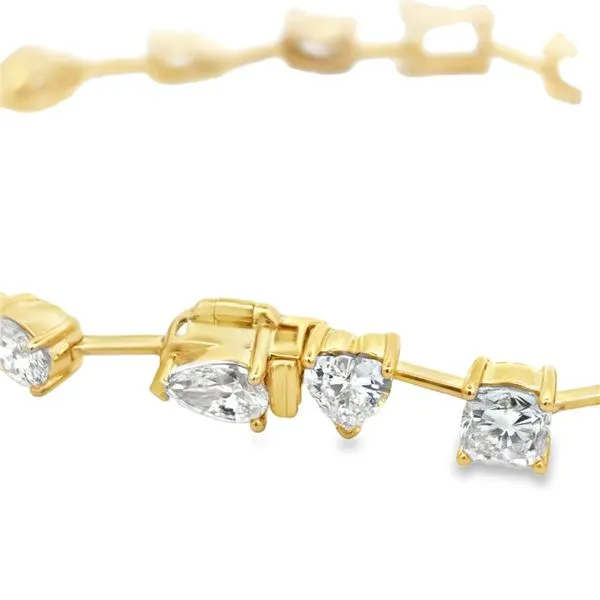 Lab Grown Diamond Bracelet Image 2 Miner's Den Jewelers Royal Oak, MI