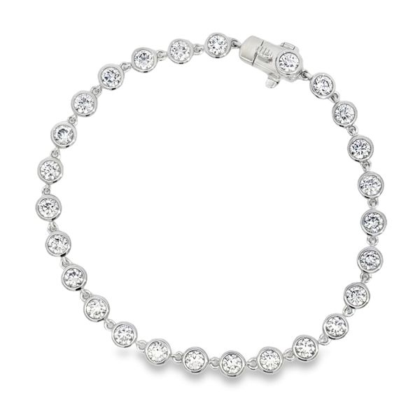Lab Grown Diamond Bracelet Miner's Den Jewelers Royal Oak, MI