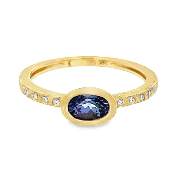 Tanzanite & Diamond Ring