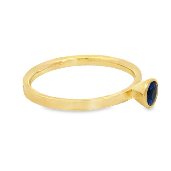 Colored Gemstone Ring Image 2 Miner's Den Jewelers Royal Oak, MI