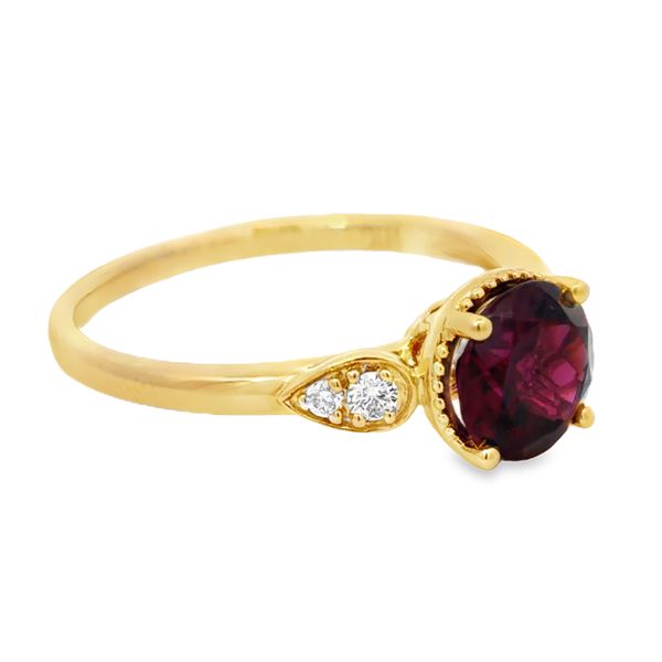 Colored Gemstone Ring Image 2 Miner's Den Jewelers Royal Oak, MI