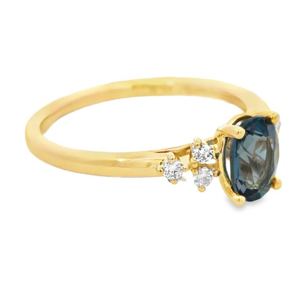 Colored Gemstone Ring Image 2 Miner's Den Jewelers Royal Oak, MI
