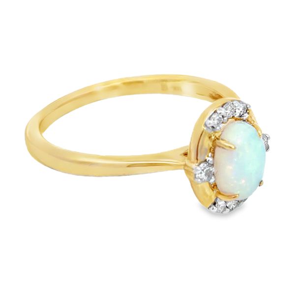 Colored Gemstone Ring Image 2 Miner's Den Jewelers Royal Oak, MI