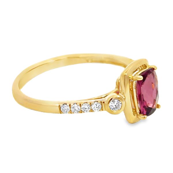 Colored Gemstone Ring Image 2 Miner's Den Jewelers Royal Oak, MI