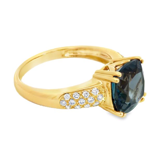 Colored Gemstone Ring Image 2 Miner's Den Jewelers Royal Oak, MI
