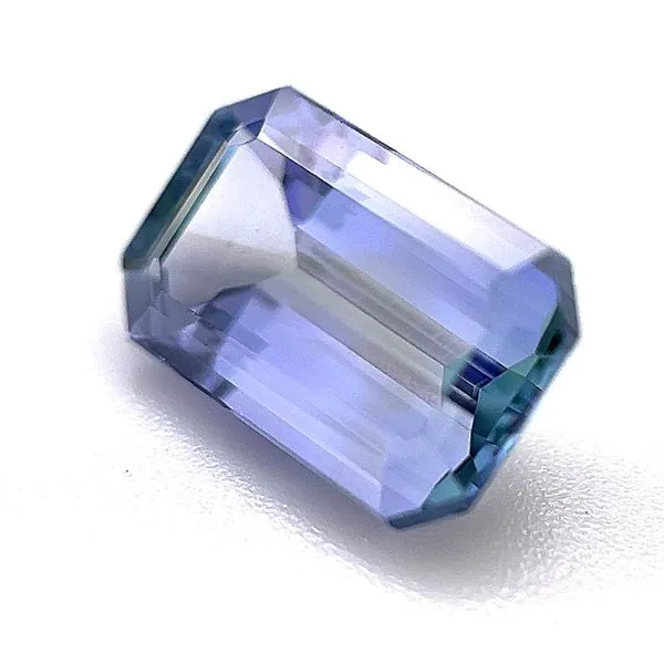 2.45ct Bi-Color Tanzanite Image 2 Miner's Den Jewelers Royal Oak, MI