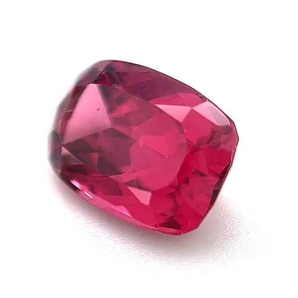 3.86ct Rhodolite Garnet Image 2 Miner's Den Jewelers Royal Oak, MI
