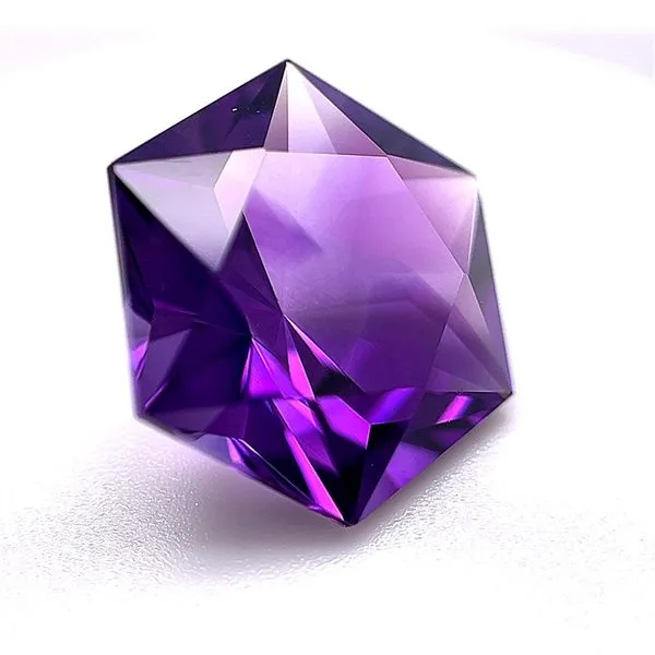 8.31ct Amethyst Image 3 Miner's Den Jewelers Royal Oak, MI