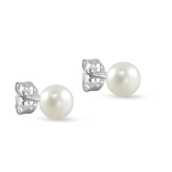 4mm Pearl Stud Earrings Miner's Den Jewelers Royal Oak, MI