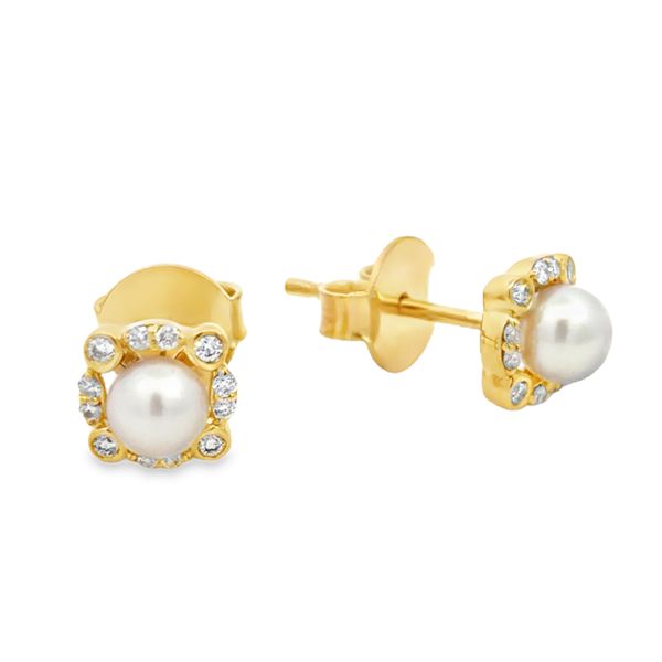 Pearl Earrings Miner's Den Jewelers Royal Oak, MI