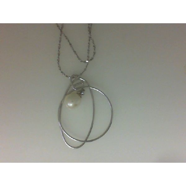 Pearl Necklace Miner's Den Jewelers Royal Oak, MI