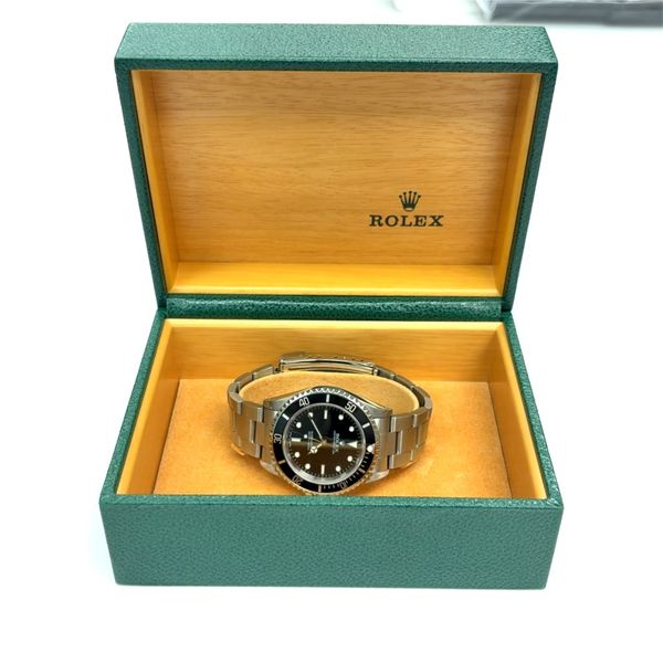 Watch Image 3 Miner's Den Jewelers Royal Oak, MI