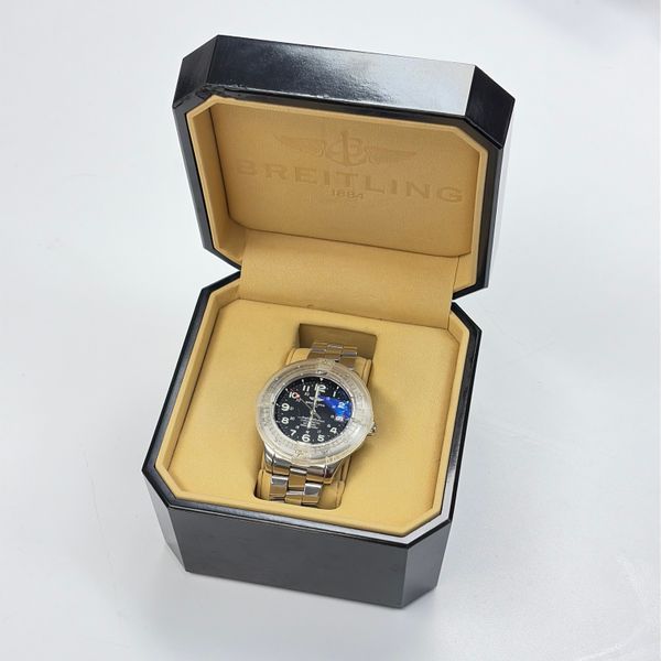 Breitling Superocean Image 3 Miner's Den Jewelers Royal Oak, MI