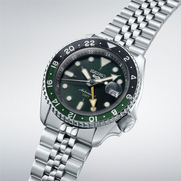 Seiko 5 Sports SKX Sports Style GMT Series | SSK035 Image 4 Miner's Den Jewelers Royal Oak, MI