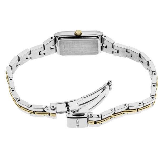 Seiko Essentials Collection | SWR046 Image 3 Miner's Den Jewelers Royal Oak, MI