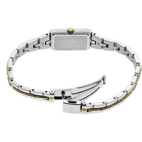 Seiko Essentials Collection | SWR044 Image 3 Miner's Den Jewelers Royal Oak, MI