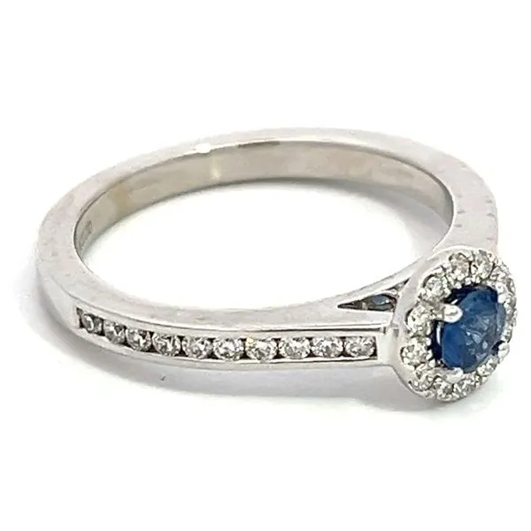 Estate Ring Image 2 Miner's Den Jewelers Royal Oak, MI