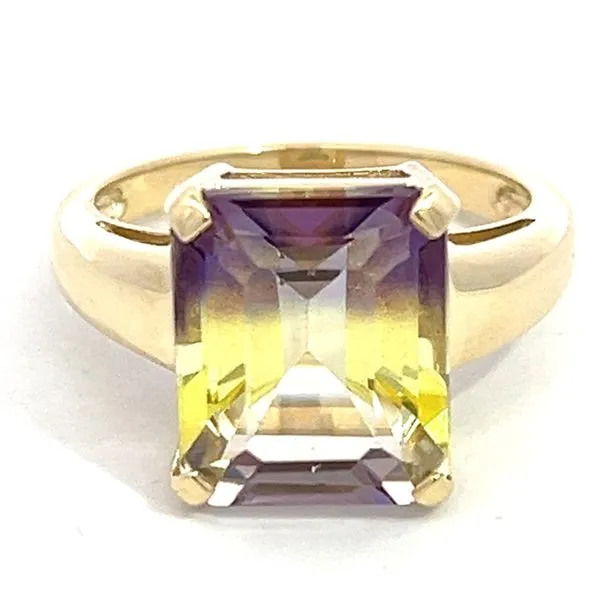 Estate Ring Image 2 Miner's Den Jewelers Royal Oak, MI