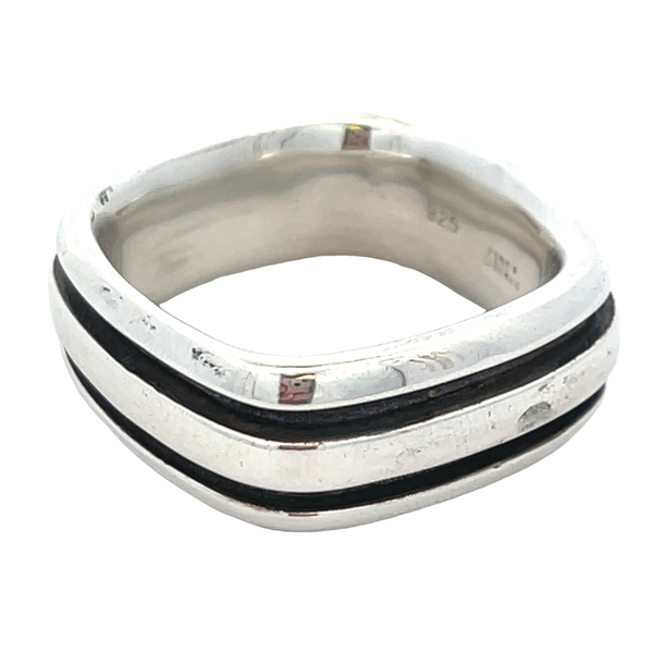 Estate Ring Image 2 Miner's Den Jewelers Royal Oak, MI
