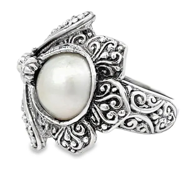 Estate Ring Image 2 Miner's Den Jewelers Royal Oak, MI
