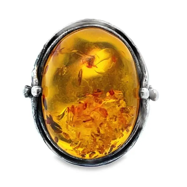 Estate Ring Image 2 Miner's Den Jewelers Royal Oak, MI
