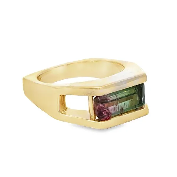 Estate Ring Image 2 Miner's Den Jewelers Royal Oak, MI