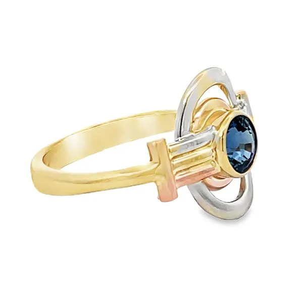 Estate Ring Image 2 Miner's Den Jewelers Royal Oak, MI