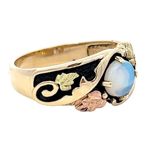 Estate Ring Image 2 Miner's Den Jewelers Royal Oak, MI