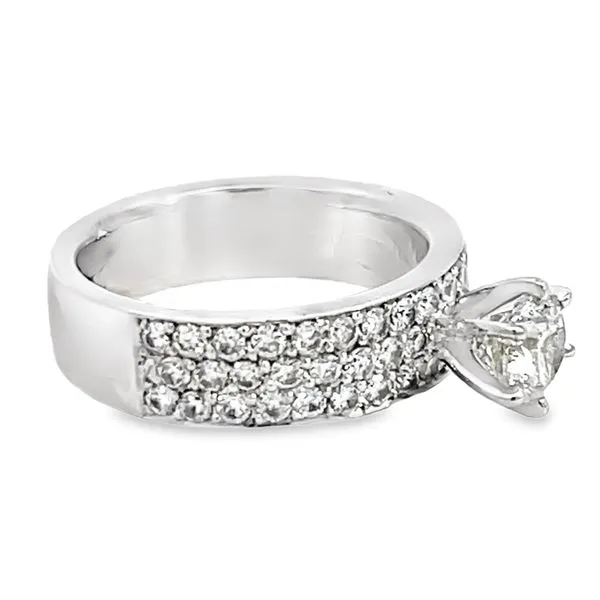 Estate Ring