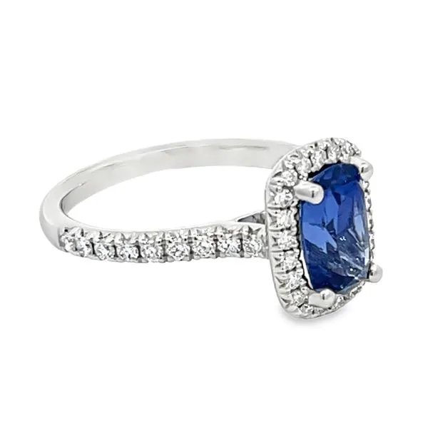 Estate Ring Image 2 Miner's Den Jewelers Royal Oak, MI