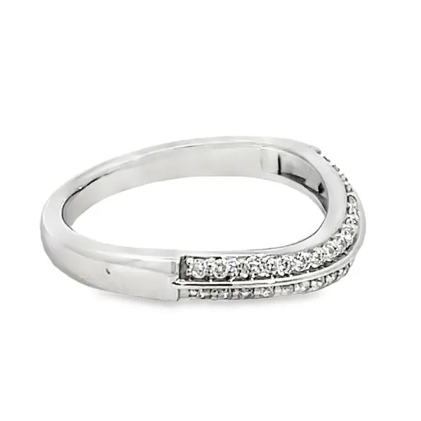 Estate Ring Image 2 Miner's Den Jewelers Royal Oak, MI