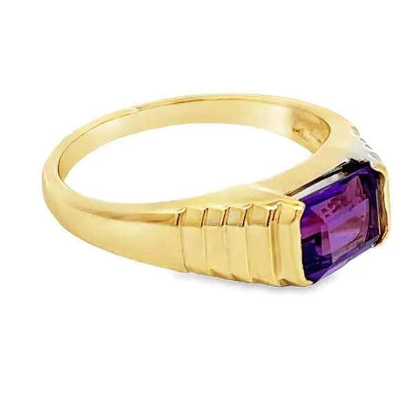 Estate Ring