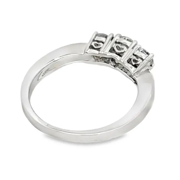 Estate Ring Image 2 Miner's Den Jewelers Royal Oak, MI