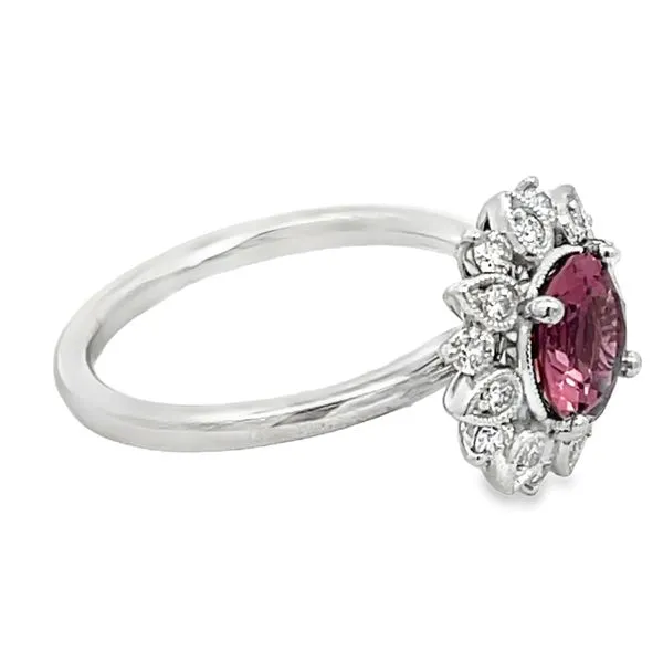 Estate Ring Image 2 Miner's Den Jewelers Royal Oak, MI