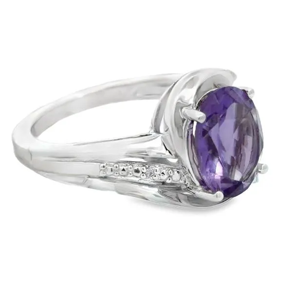 Estate Ring Image 2 Miner's Den Jewelers Royal Oak, MI