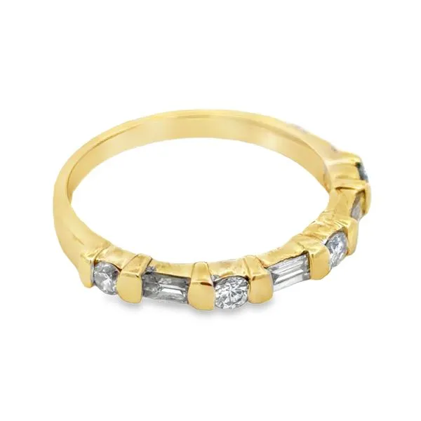 Estate Ring Image 2 Miner's Den Jewelers Royal Oak, MI