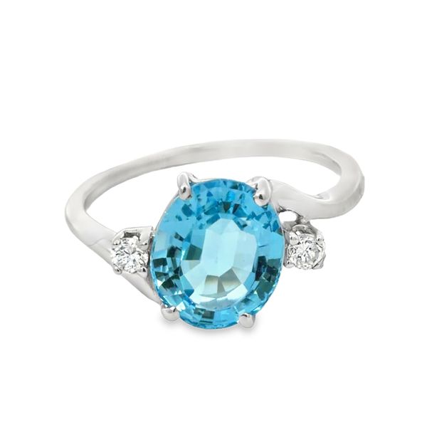 Estate Ring Miner's Den Jewelers Royal Oak, MI