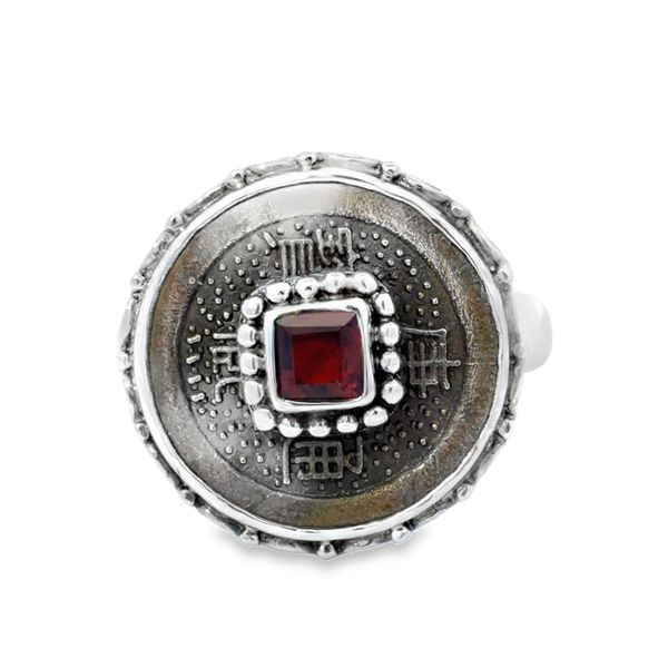 Estate Ring Image 2 Miner's Den Jewelers Royal Oak, MI