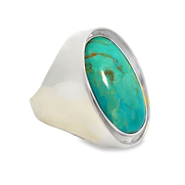 Estate Ring Image 3 Miner's Den Jewelers Royal Oak, MI
