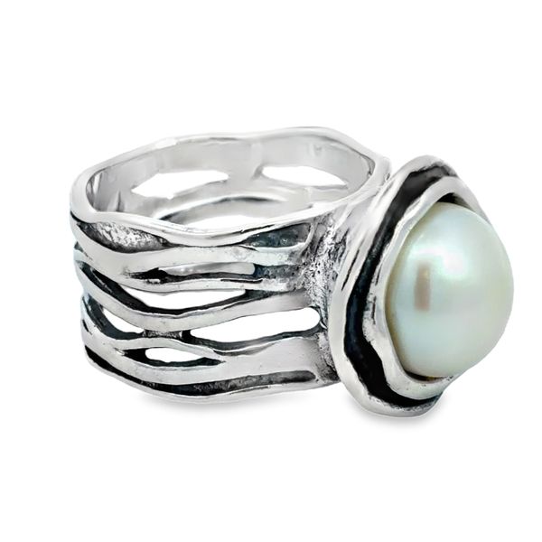 Estate Ring Image 2 Miner's Den Jewelers Royal Oak, MI