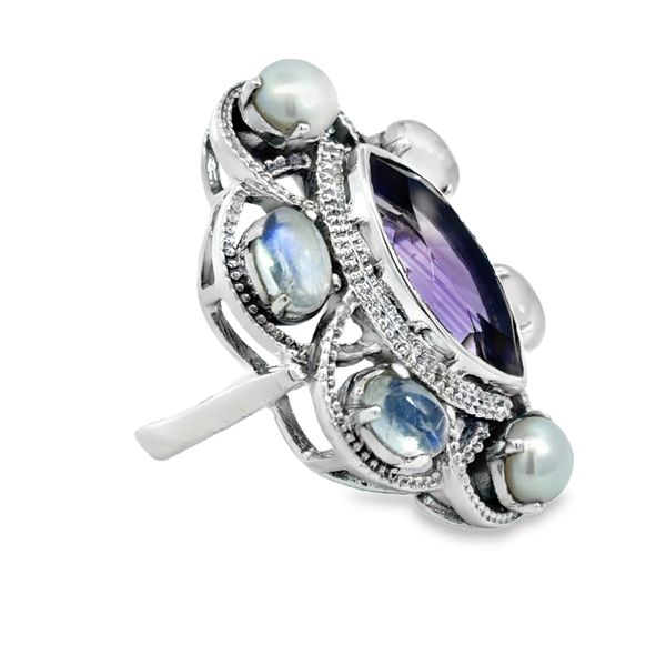 Estate Ring Image 2 Miner's Den Jewelers Royal Oak, MI