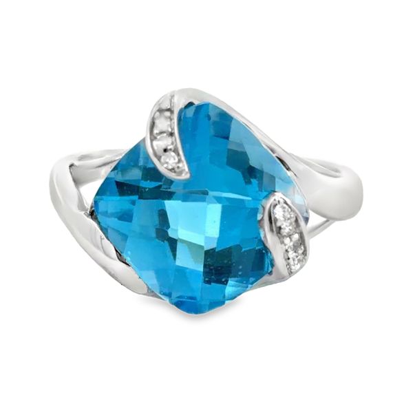 Estate Ring Image 2 Miner's Den Jewelers Royal Oak, MI