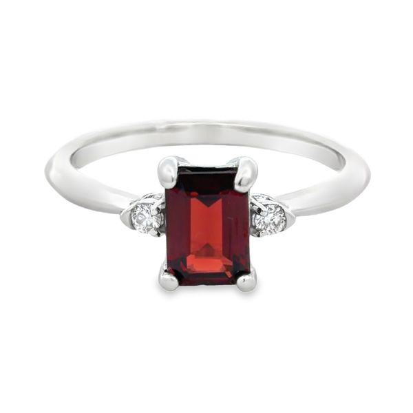 Estate Ring Miner's Den Jewelers Royal Oak, MI