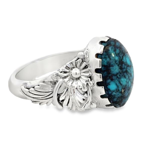 Estate Ring Image 2 Miner's Den Jewelers Royal Oak, MI