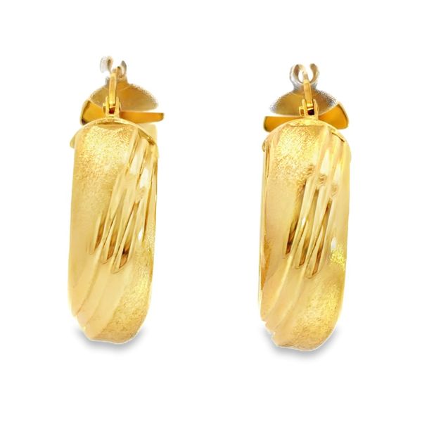 18K Gold Hoop Estate Earrings Image 2 Miner's Den Jewelers Royal Oak, MI