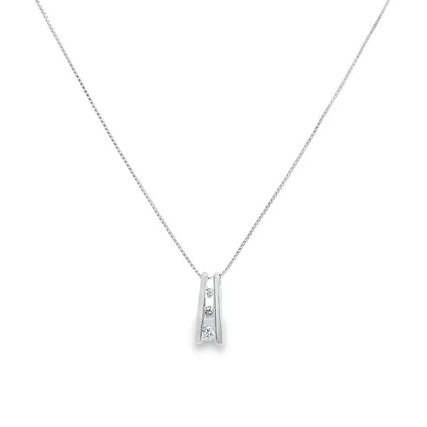 Drop Pendant with 3 Diamonds
