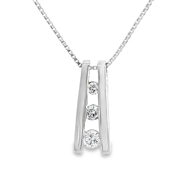 Drop Pendant with 3 Diamonds