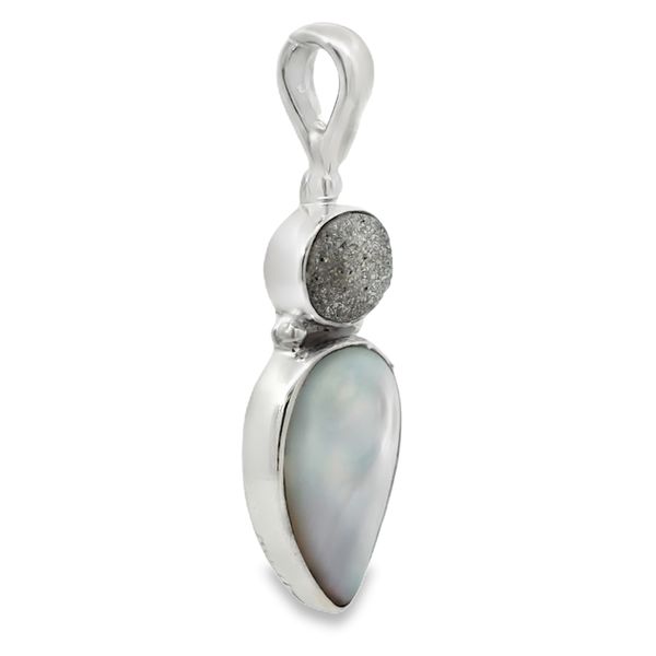 Estate Pendant Image 2 Miner's Den Jewelers Royal Oak, MI