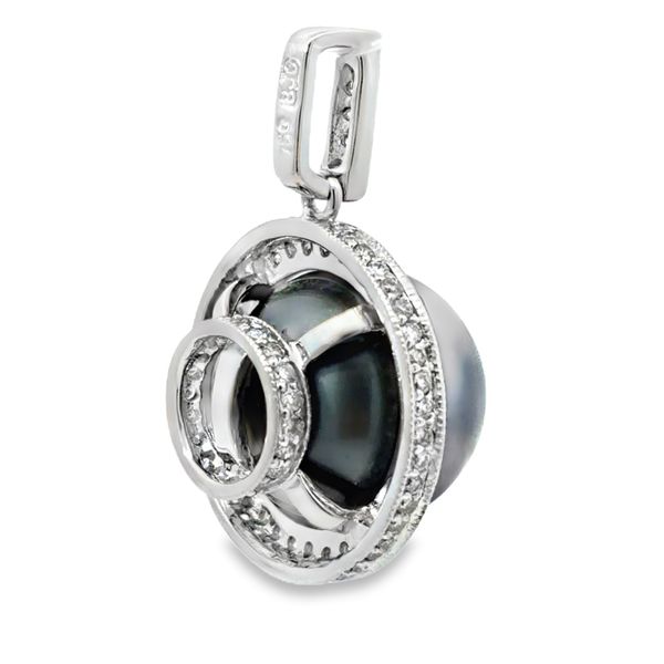 Estate Pendant Image 2 Miner's Den Jewelers Royal Oak, MI
